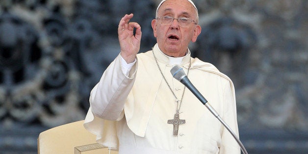 VATICAN CITY, VATICAN - JUNE 14: Pope Francis attends a meeting with the Roman Diocesans in St. Peter's Square on June 14, 2015 in Vatican City, Vatican. The Pontiff invited everyone to pay attention to environmental issues during his Sunday Angelus blessing. His upcoming encyclical 'Laudato Sii' on the environment will be launched at a Vatican on Thursday. (Photo by Franco Origlia/Getty Images)