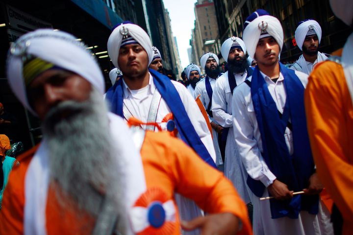 Justice Department Backs Sikh Inmate On Beard Huffpost Religion