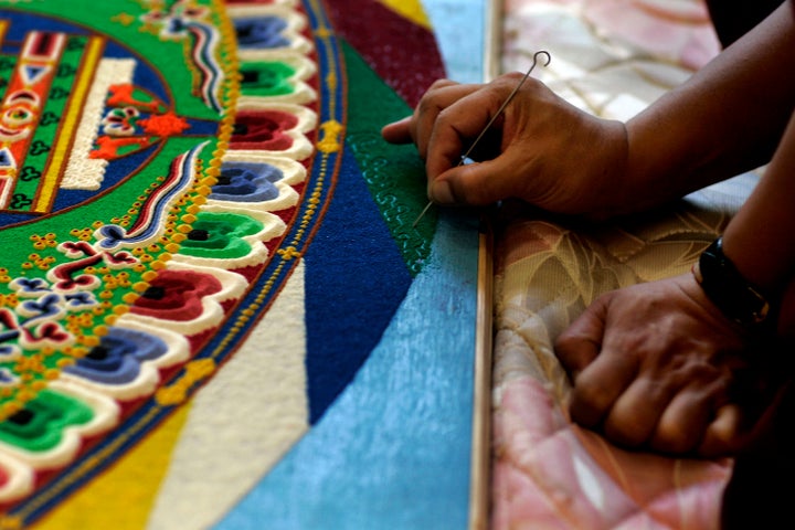 buddhist sand mandala destruction