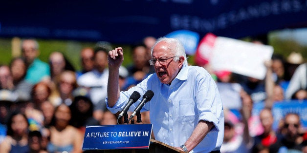 U.S. Democratic presidential candidate Bernie Sanders speaks at a rally in Vista, California, United States, May 22, 2016.REUTERS/Mike Blake 