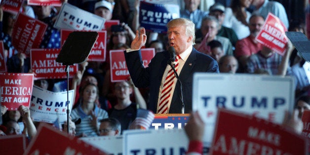 Republican presidential nominee Donald Trump holds a campaign rally in Grand Junction, Colorado, U.S. October 18, 2016. REUTERS/Jonathan Ernst