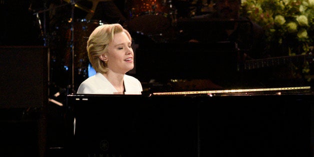 SATURDAY NIGHT LIVE -- 'Dave Chappelle' Episode 1710 -- Pictured: (l-r) Kate McKinnon as Hillary Clinton sings Leonard Cohen'