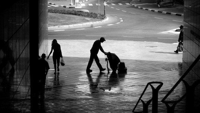 Description 1 A janitor cleaning up the sidewalk. | Source http://www. flickr. com/photos/41684747@N04/5048561044/ Working man | Date 2010- ... 