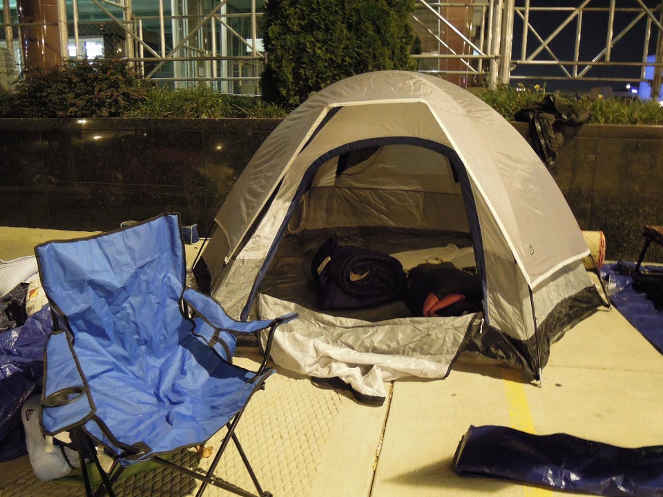 Camping Out For Early Voting