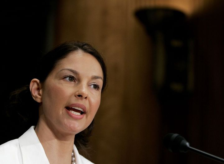 WASHINGTON - JUNE 23: Actress and global ambassador for Youth AIDS Ashley Judd testifies during a Senate Foreign Relations Committee hearing June 23, 2005 in Washington, DC. The committee is hearing testimony on the future of HIV/AIDS and an the initiative to develop an AIDS vaccine. (Photo by Mark Wilson/Getty Images)