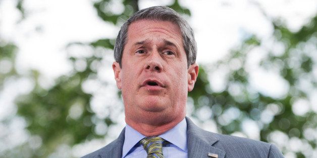 UNITED STATES - JUNE 20: Sen. David Vitter, R-La., speaks at a news conference outside of the Capitol to oppose the immigration reform bill in the Senate. (Photo By Tom Williams/CQ Roll Call)