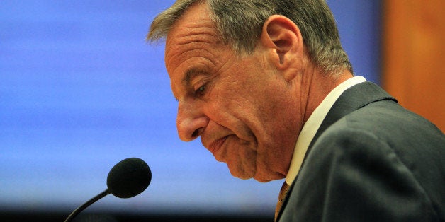 SAN DIEGO, CA - AUGUST 23: San Diego Mayor Bob Filner announces his mayoral resignation to the city council on August 23, 2013 in San Diego, California. Mayor Filner had recently been accused of making unwanted sexual unwanted sexual advances by several female alleged vicitims. (Photo by Bill Wechter/Getty Images)