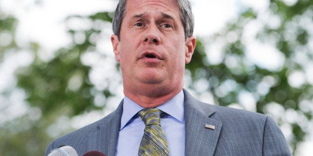 UNITED STATES - JUNE 20: Sen. David Vitter, R-La., speaks at a news conference outside of the Capitol to oppose the immigration reform bill in the Senate. (Photo By Tom Williams/CQ Roll Call)