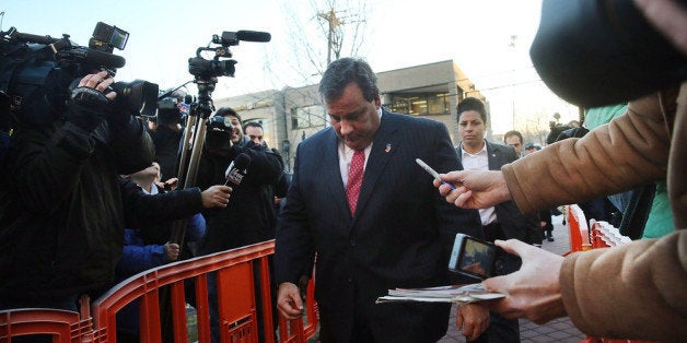 FORT LEE, NJ - JANUARY 09: New Jersey Gov. Chris Christie enters the Borough Hall in Fort Lee to apologize to Mayor Mark Sok