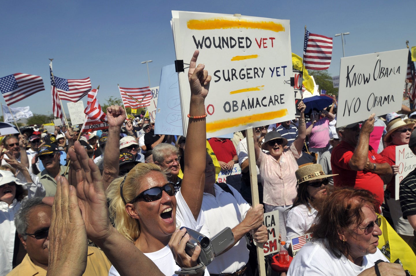 Democratic Tea Party What Democrats And Republicans Have To Fear From The Tea Party Movement ...