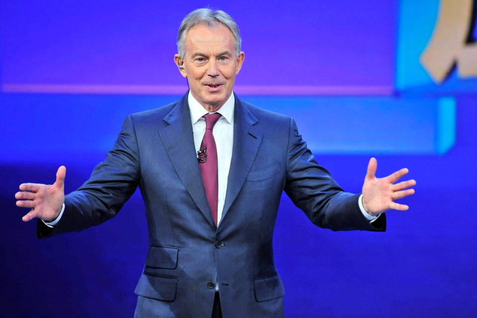 Blair fretted about "genuine" refugees 