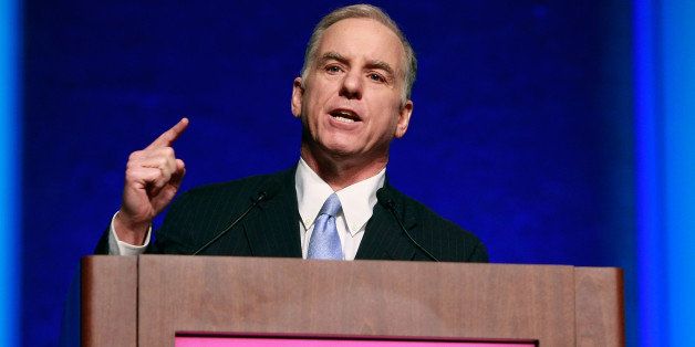 NATIONAL HARBOR, MD - DECEMBER 17: Democratic National Committee Chairman, Howard Dean talks about health care reform at the Gaylord National Resort and Convention Center December 17, 2008 in National Harbor, Maryland. Dean spoke during a national conference on the science of health disparities sponsored by the National Institutes of Health (NIH). (Photo by Mark Wilson/Getty Images)