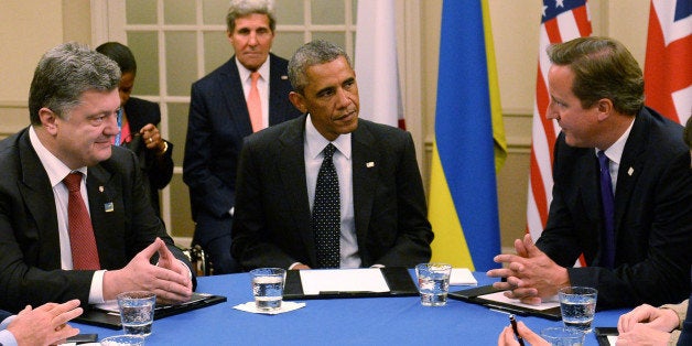 NEWPORT, WALES - SEPTEMBER 04: British Prime Minister David Cameron, US President Barack Obama and Ukrainian President Petro