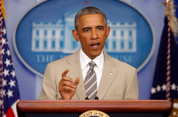 Mitch Mcconnell Wears A Tan Suit Even Though It Caused A Scandal For Obama Huffpost