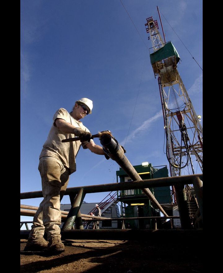 oil drilling workers