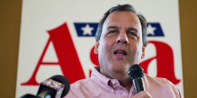 UNITED STATES - OCTOBER 31: Gov. Chris Christie, R-N.J., speaks during a rally for Arkansas Gubernatorial candidate Asa Hutch
