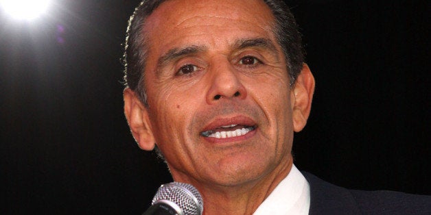 LOS ANGELES, CA - FEBRUARY 12: Former Mayor of Los Angeles Antonio Villaraigosa speaks during Estrella TV welcoming party in his honor as a new member of Estrella TV at The Conga Room at L.A. Live on February 12, 2014 in Los Angeles, California. (Photo by JC Olivera/WireImage)