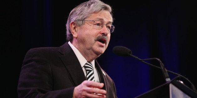 DES MOINES, IA - JANUARY 24: Iowa Governor Terry Branstad speaks to guests at the Iowa Freedom Summit on January 24, 2015 in Des Moines, Iowa. The summit is hosting a group of potential 2016 Republican presidential candidates to discuss core conservative principles ahead of the January 2016 Iowa Caucuses. (Photo by Scott Olson/Getty Images)