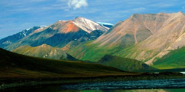 Alaska, ANWR, Franklin Mountains, Brooks Range reflected in Schrader Lake. (Photo by: Universal Images Group via Getty Images)