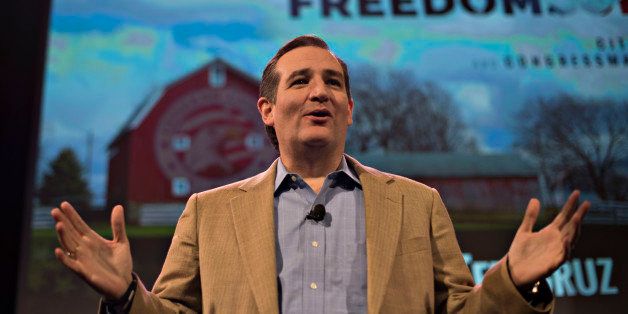 Senator Ted Cruz, a Republican from Texas, speaks during the Iowa Freedom Summit in Des Moines, Iowa, U.S., on Saturday, Jan. 24, 2015. The talent show that is a presidential campaign began in earnest Saturday as more than 1,200 Republican activists, who probably will vote in Iowa's caucuses, packed into a historic Des Moines theater to see and hear from a parade of their party's prospective entries. Photographer: Daniel Acker/Bloomberg via Getty Images 