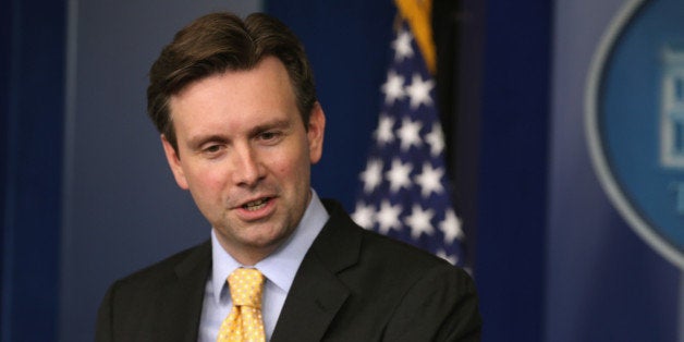 WASHINGTON, DC - FEBRUARY 10: White House Press Secretary Josh Earnest speaks to the media during his daily briefing in the