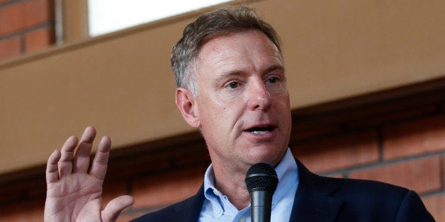 Democratic Congressman of the 52nd district Scott Peters campaigns at a town hall meeting with senior citizens Tuesday, Oct. 21, 2014, in San Diego. Peters is in a race against Republican Carl DeMaio, an openly gay candidate who lost a race for San Diego mayor to Bob Filner in 2012. (AP Photo/Lenny Ignelzi)