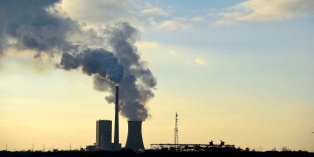 SEHNDE, NIEDERSACHSEN - MARCH 12: Steam rises from cooling towers at the coal-fired Kraftwerk Mehrum power plant at Haemeler