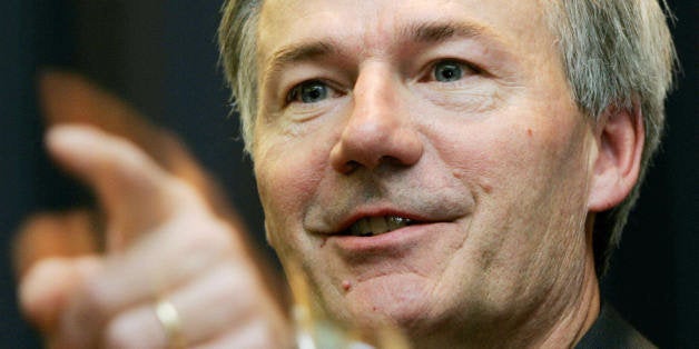 LONDON, UNITED KINGDOM: (FILES) US Under Secretary for Border and Transportation Security Asa Hutchinson takes a question in this 28 September 2004 file photo, during a press conference at the US Embassy in London. Hutchinson told a newspaper 24 January 2005, he plans to resign his post with the Homeland Security Department after he was passed over twice by the Bush administration to be secretary of the department. Hutchinson, is a former Arkansas congressman and former federal drug czar. He said his resignation would be effective 01 March to allow a more seamless transition when secretary-designate Michael Chertoff takes over the department from Tom Ridge. AFP PHOTO/ALESSANDRO ABBONIZIO (Photo credit should read ALESSANDRO ABBONIZIO/AFP/Getty Images)