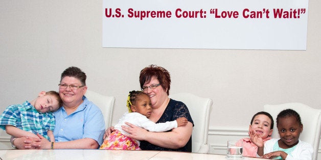 LOS ANGELES, CA - MARCH 06: (L-R) Jacob, Jayne Rowse, April DeBoer, Rylee, Nolan and Ryanne attend Attorney Gloria Allred De