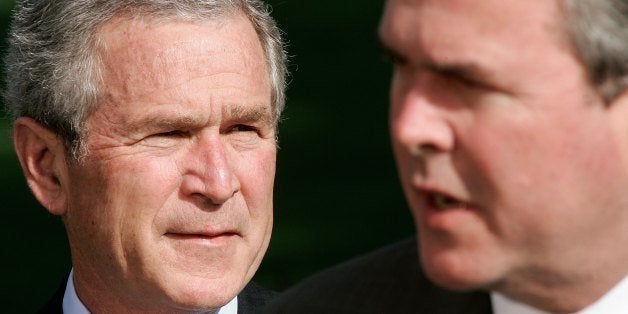 WASHINGTON - APRIL 19: Florida Republican Governor Jeb Bush (R) speaks to the press on the war on terror as his brother U.S. President George W. Bush looks on April 19, 2006 at the White House in Washington, DC. Governor Bush along with Governors Mitch Daniels (R-IN), Governor Tom Vilsack (D-Iowa) and Governor Joe Manchin (D-WVA) have returned from a trip to Iraq and Afghanistan. (Photo by Alex Wong/Getty Images)