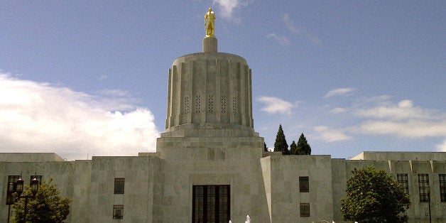 The Oregon State Capitol Building on a sunny spring afternoon.