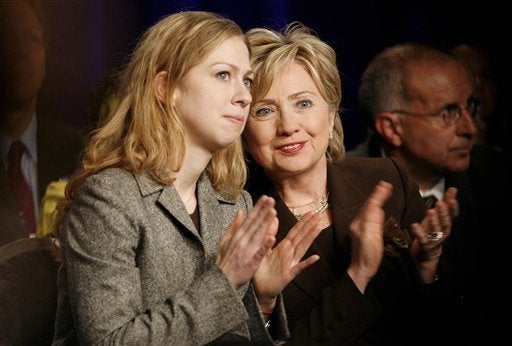 Chelsea Clinton Stumps With Mom As Oprah Hits The Trail With Obama