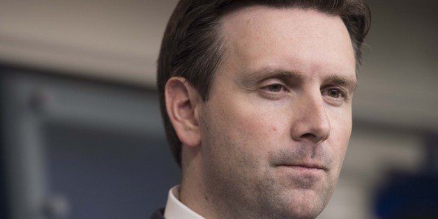 Press Secretary Josh Earnest speaks during the daily briefing at the White House in Washington, DC, on May 19, 2015. AFP PHOTO/NICHOLAS KAMM (Photo credit should read NICHOLAS KAMM/AFP/Getty Images)