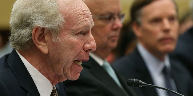 WASHINGTON, DC - JULY 14: Former Sen. Joseph Lieberman (I-CT) (L) co-chair of the Foundation for the Defense of Democracies,