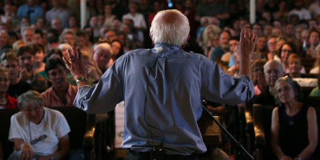 PORTSMOUTH, NH - MAY 27: Democratic presidential candidate and U.S. Sen. Bernie Sanders (I-VT) delivers remarks at a town me