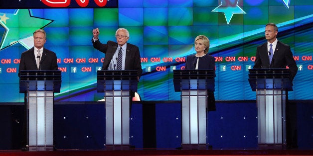 LAS VEGAS, NV - OCTOBER 13: (L-R) Democratic presidential candidates Jim Webb, Sen. Bernie Sanders (I-VT), Hillary Clinton and Martin O'Malley take part in presidential debate sponsored by CNN and Facebook at Wynn Las Vegas on October 13, 2015 in Las Vegas, Nevada. The five candidates are participating in the party's first presidential debate. (Photo by Joe Raedle/Getty Images)