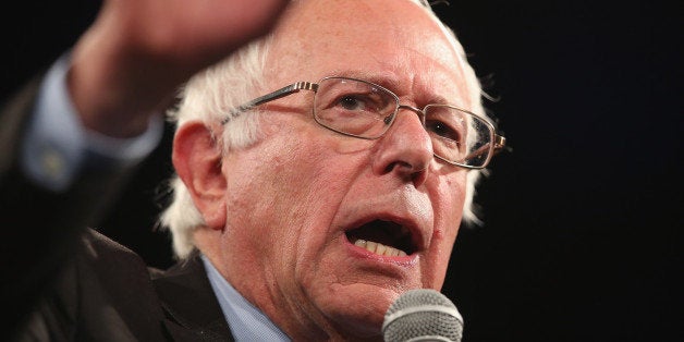 DES MOINES, IA - OCTOBER 24: Democratic presidential candidate Senator Bernie Sanders (I-VT) speaks to guests at the Jefferson-Jackson Dinner on October 24, 2015 in Des Moines, Iowa. The dinner is a major fundraiser for Iowa's Democratic Party. (Photo by Scott Olson/Getty Images)