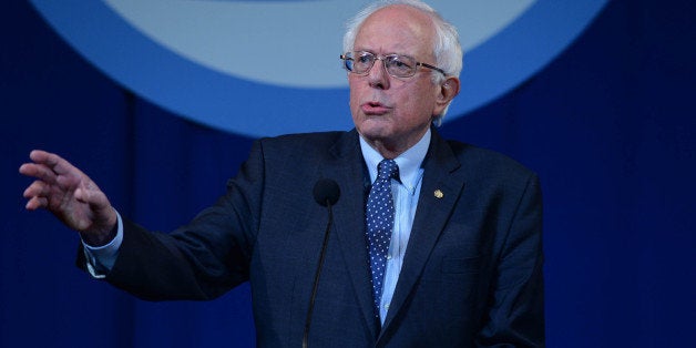 MANCHESTER, NH - NOVEMBER 29: Democratic Presidential candidate Bernie Sanders speaks at the Jefferson Jackson Dinner at the