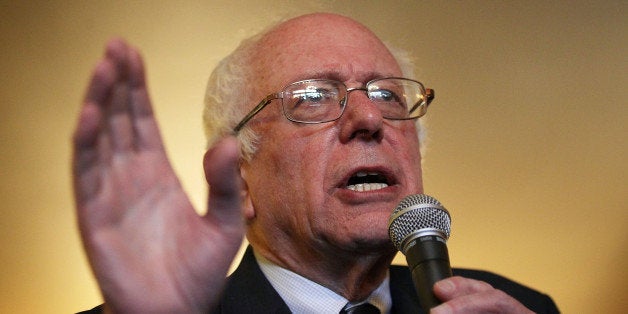 WASHINGTON, IA - JANUARY 29: Democratic presidential candidate Sen. Bernie Sanders (I-VT) speaks to voters during a campaign event at Cafe Dodici January 29, 2016 in Washington, Iowa. Sanders continued to seek for support for the Democratic nomination prior to the Iowa caucus on February 1. (Photo by Alex Wong/Getty Images)