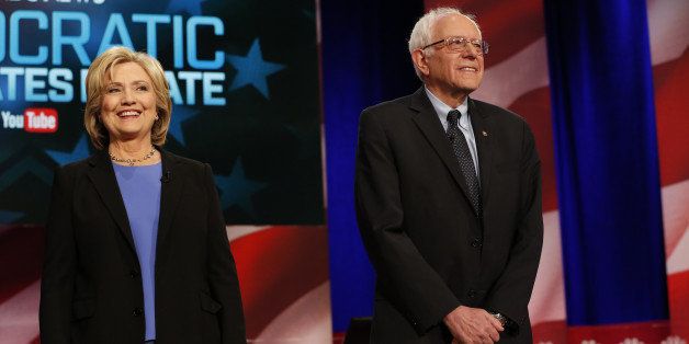 Hillary Clinton, former Secretary of State and 2016 Democratic presidential candidate, left, and Senator Bernie Sanders, an independent from Vermont and 2016 Democratic presidential candidate, participate in the Democratic presidential candidate debate in Charleston, South Carolina, U.S., on Sunday, Jan. 17, 2016. Hours before Sunday's Democratic debate, the two top Democratic contenders held a warm-up bout of sorts in multiple separate appearances on political talk shows, at a time when the polling gap between the pair has narrowed in early-voting states. Photographer: Patrick T. Fallon/Bloomberg via Getty Images 