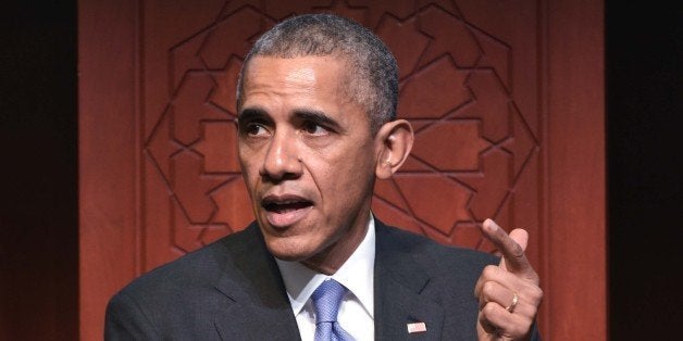 US President Barack Obama speaks at the Islamic Society of Baltimore, in Windsor Mill, Maryland on February 3, 2016. / AFP /