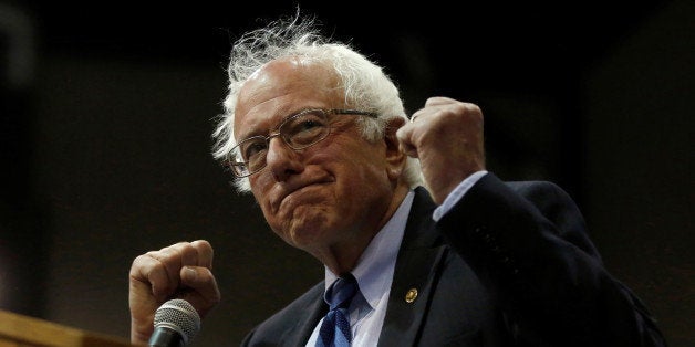 Democratic U.S. presidential candidate Bernie Sanders speaks at a campaign rally in Salem, Oregon, U.S., May 10, 2016. REUTERS/Jim Urquhart TPX IMAGES OF THE DAY