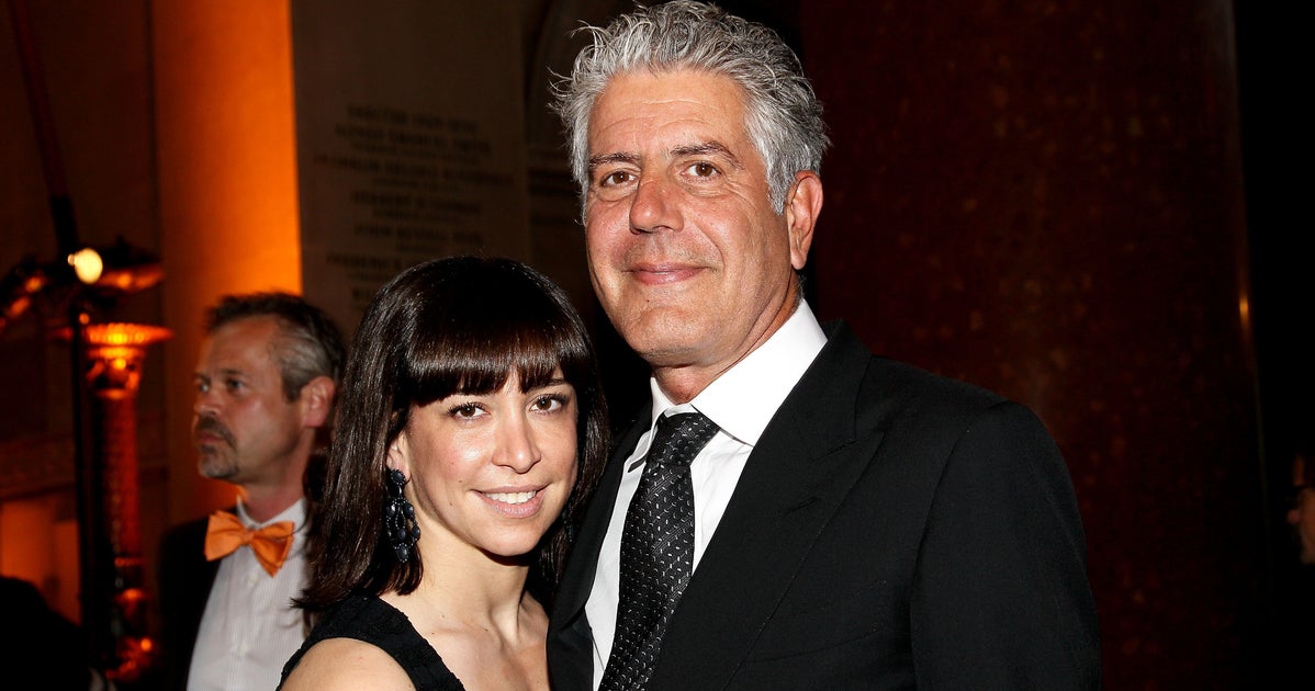 Anthony Bourdain's Ex Ottavia Busia Posts Throwback Family Photo | HuffPost Life