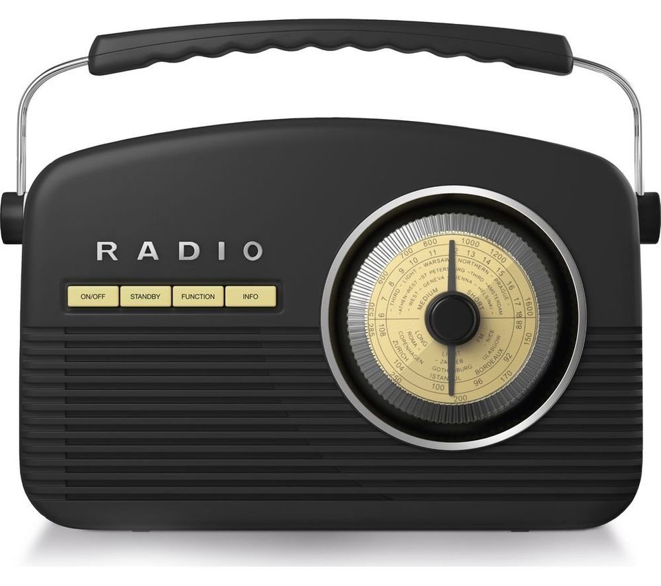 6 Of The Best Retro DAB Radios That'll Take You Back In Time