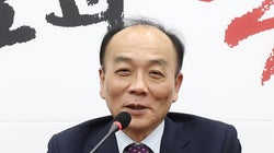 자유한국당 간 전원책이 ”청년‧여성 우대 없애겠다”고 밝힌 이유