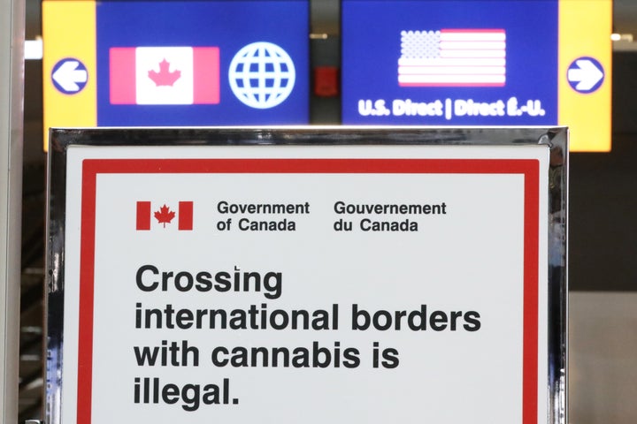 A sign at an Ontario airport.