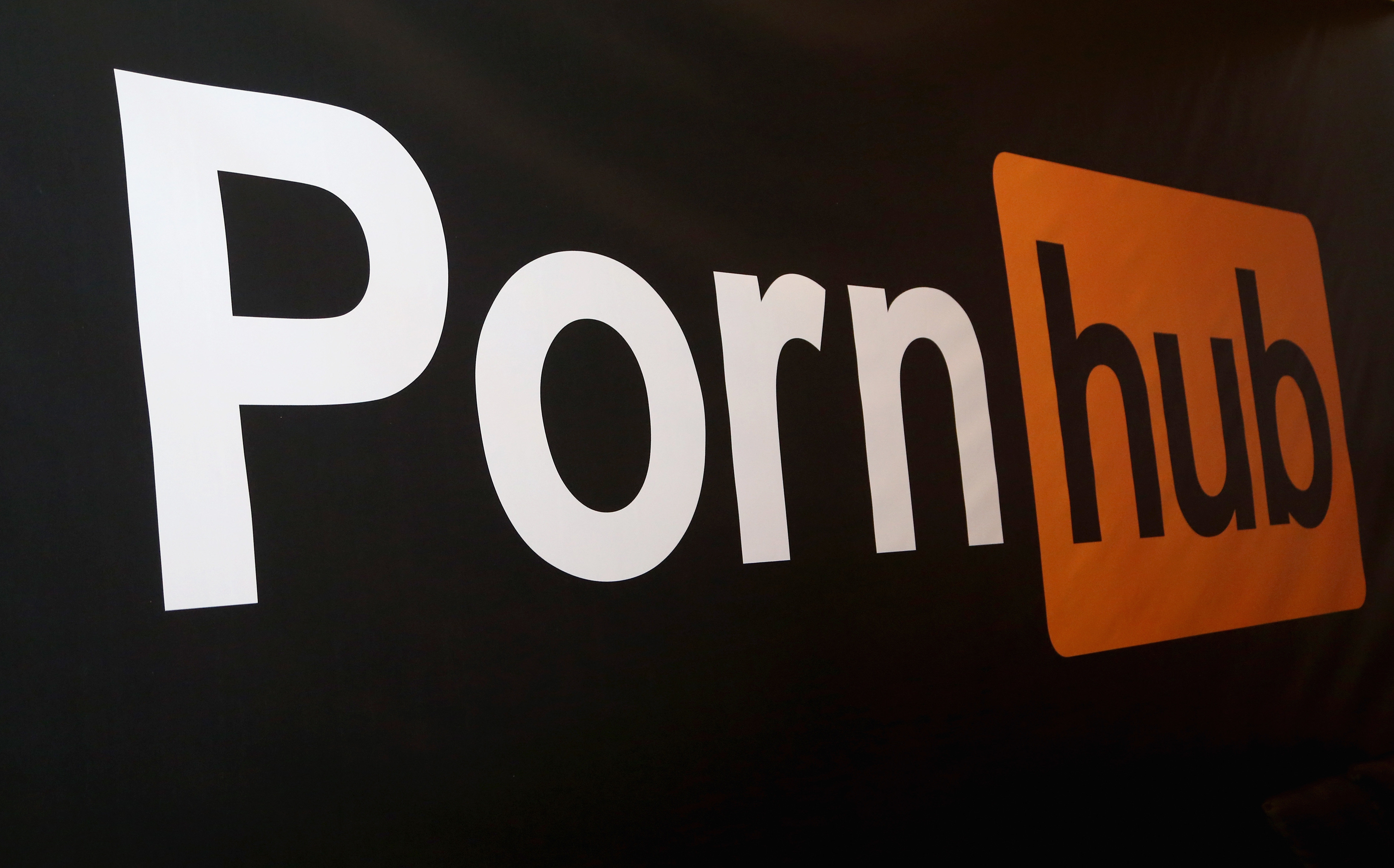 descargar porn hub prohibido de play store