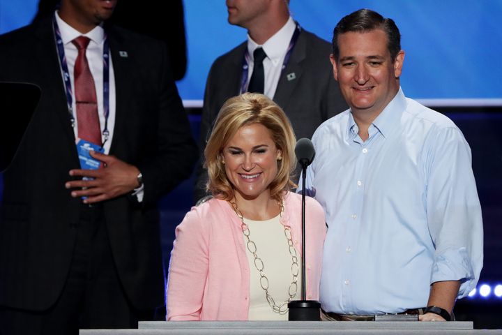 Heidi Cruz, pictured with Ted Cruz in 2016, tried to organize an extravagant trip with friends to Cancun, according to The Ne