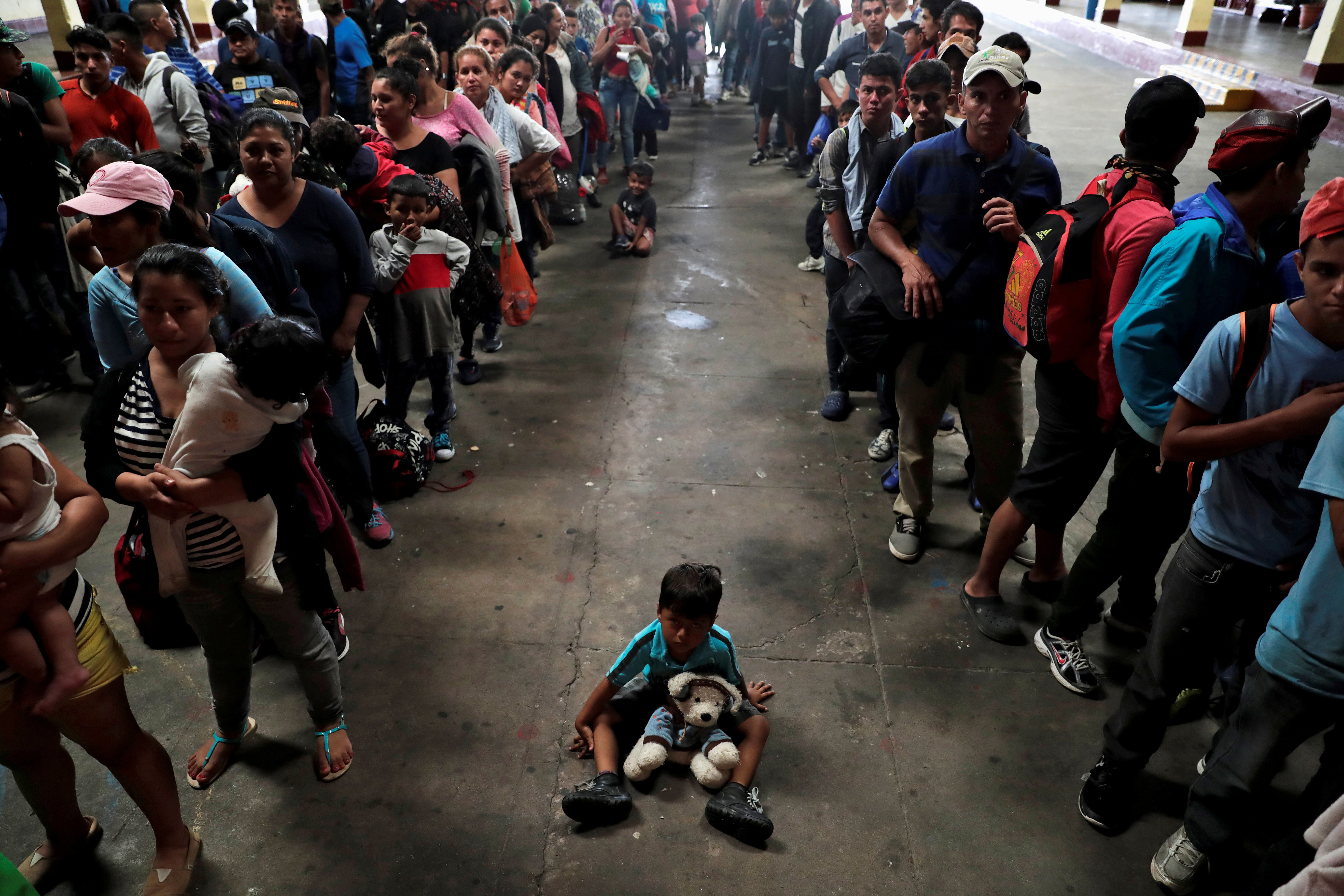 Migrant Caravan's Arduous Journey Through Central America Toward U.S ...