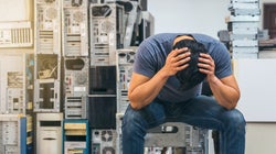 Αντρες αποκαλύπτουν τις μεγαλύτερες δυσκολίες που αντιμετωπίζουν ως άντρες (με απαντήσεις έκπληξη)